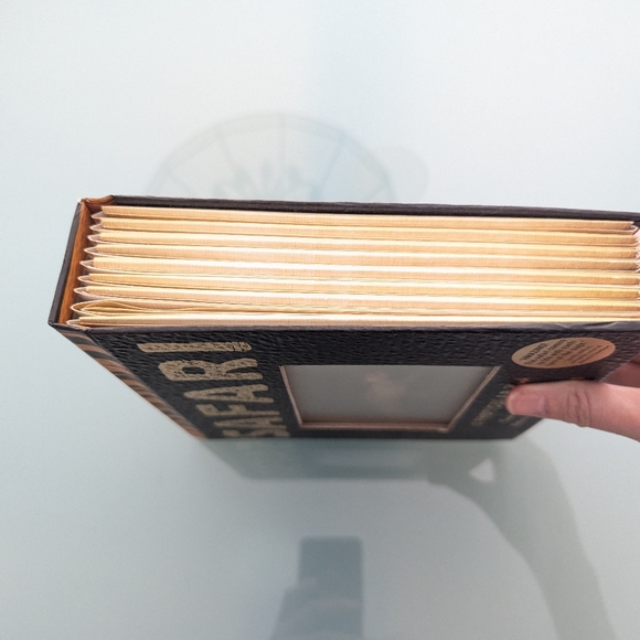 Safari: A Photicular Book by Kainen and Kaufman - Animated Jungle Book Hardcover - Picture 8 of 10